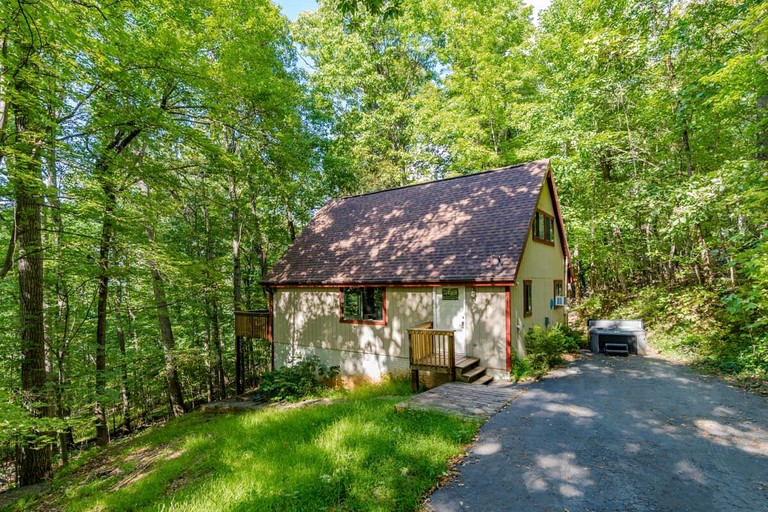 Cabins (United States of America, Gerrardstown, West Virginia)