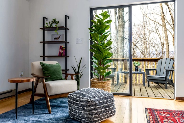 Cabins (United States of America, Gerrardstown, West Virginia)