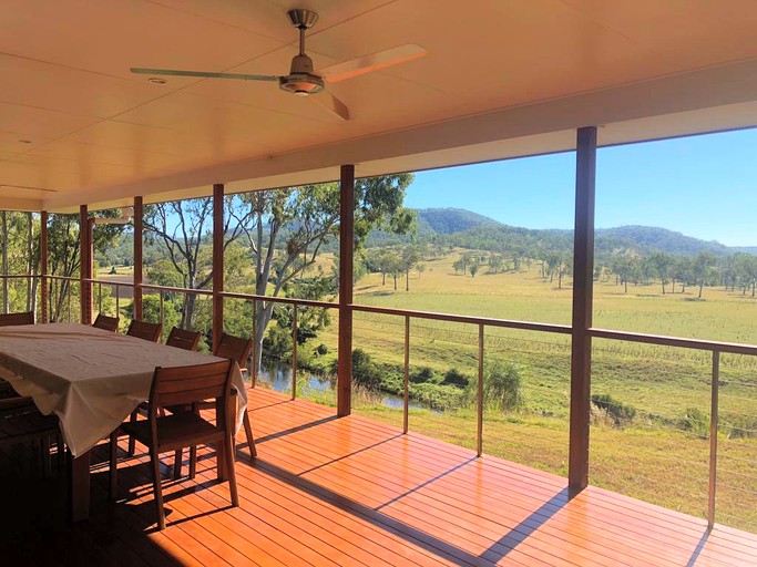 Fitzgerald Rentals Creekbend, Cottages, Kilkivan, Australia