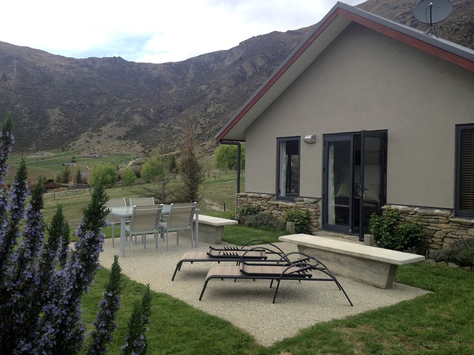 Paqocha Alpaca, Vacation Rentals, Queenstown, New Zealand Glamping Hub