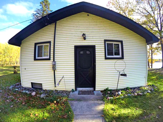 Vacation Rentals (Hale, Michigan, United States)