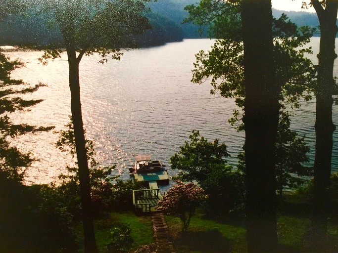 Lisa Mays Rentals Secluded Lake Glenville Compound Retreat, Cabins, Cashiers, United States of