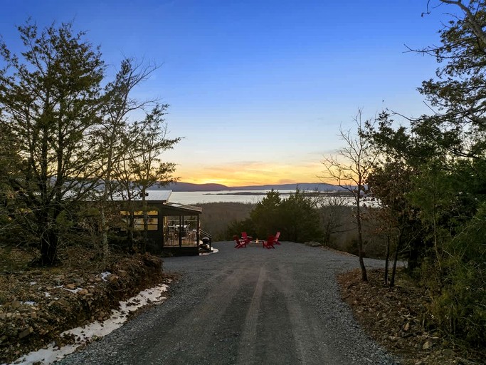 Cabins (United States of America, --, Oklahoma)