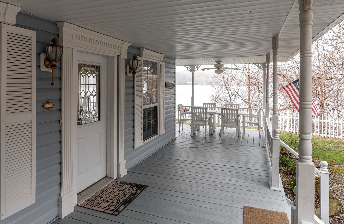 Secluded Lakefront Cabin with Private Dock on Lake Nantahala, Topton, North Carolina