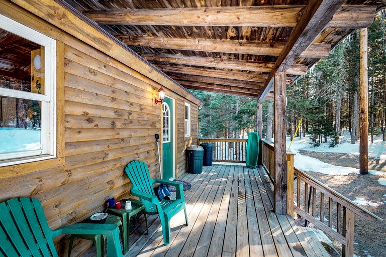 Secluded Log Cabin in Greenville, Maine