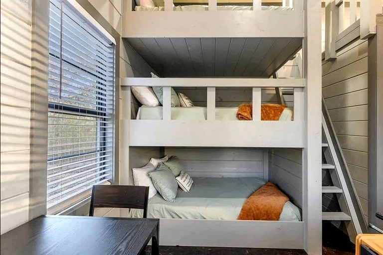 Cabins (United States of America, Broken Bow, Oklahoma)