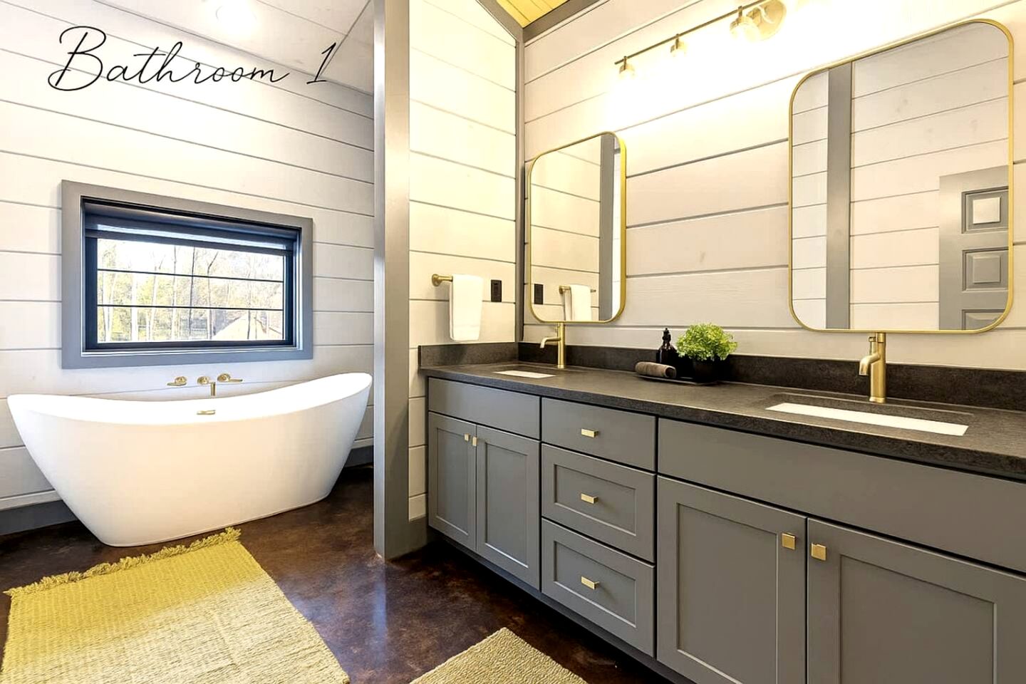 Secluded Luxury Cabin with Hot Tub & Fishing Pond Near Broken Bow Lake, Broken Bow OK