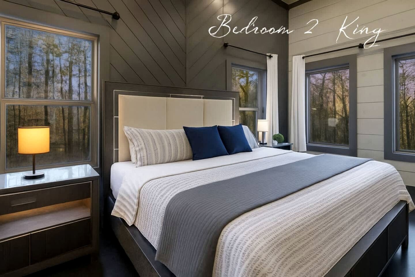 Secluded Luxury Cabin with Hot Tub & Fishing Pond Near Broken Bow Lake, Broken Bow OK