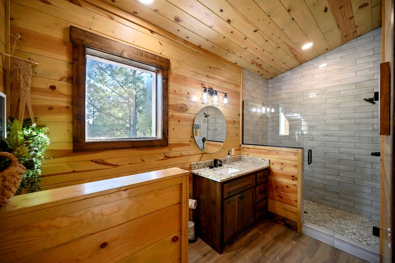 Cabins (United States of America, Broken Bow, Oklahoma)