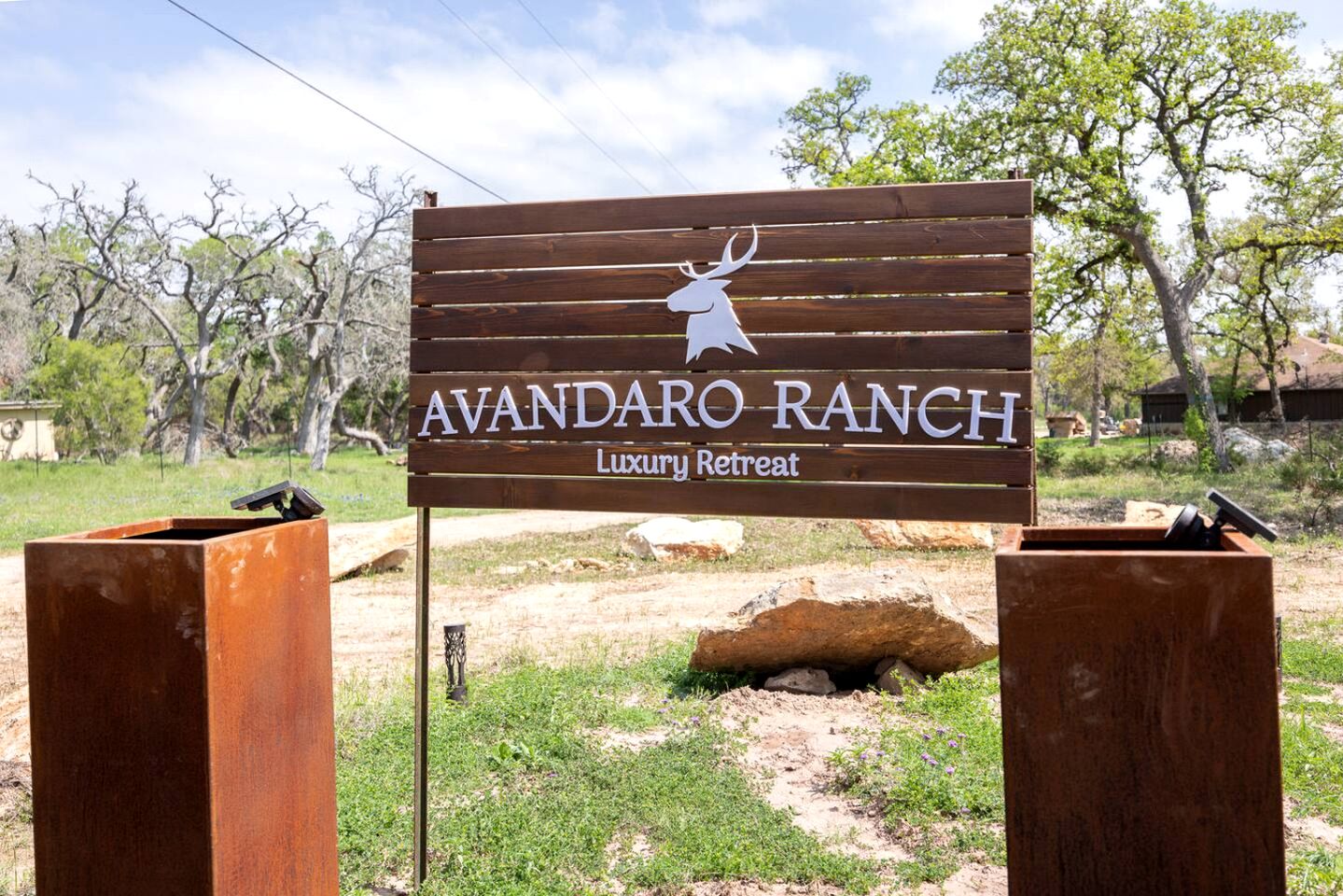 Secluded Luxury Couples Cabin with a Sauna and a Pool, Perfect for a Romantic Weekend in Texas Hill Country