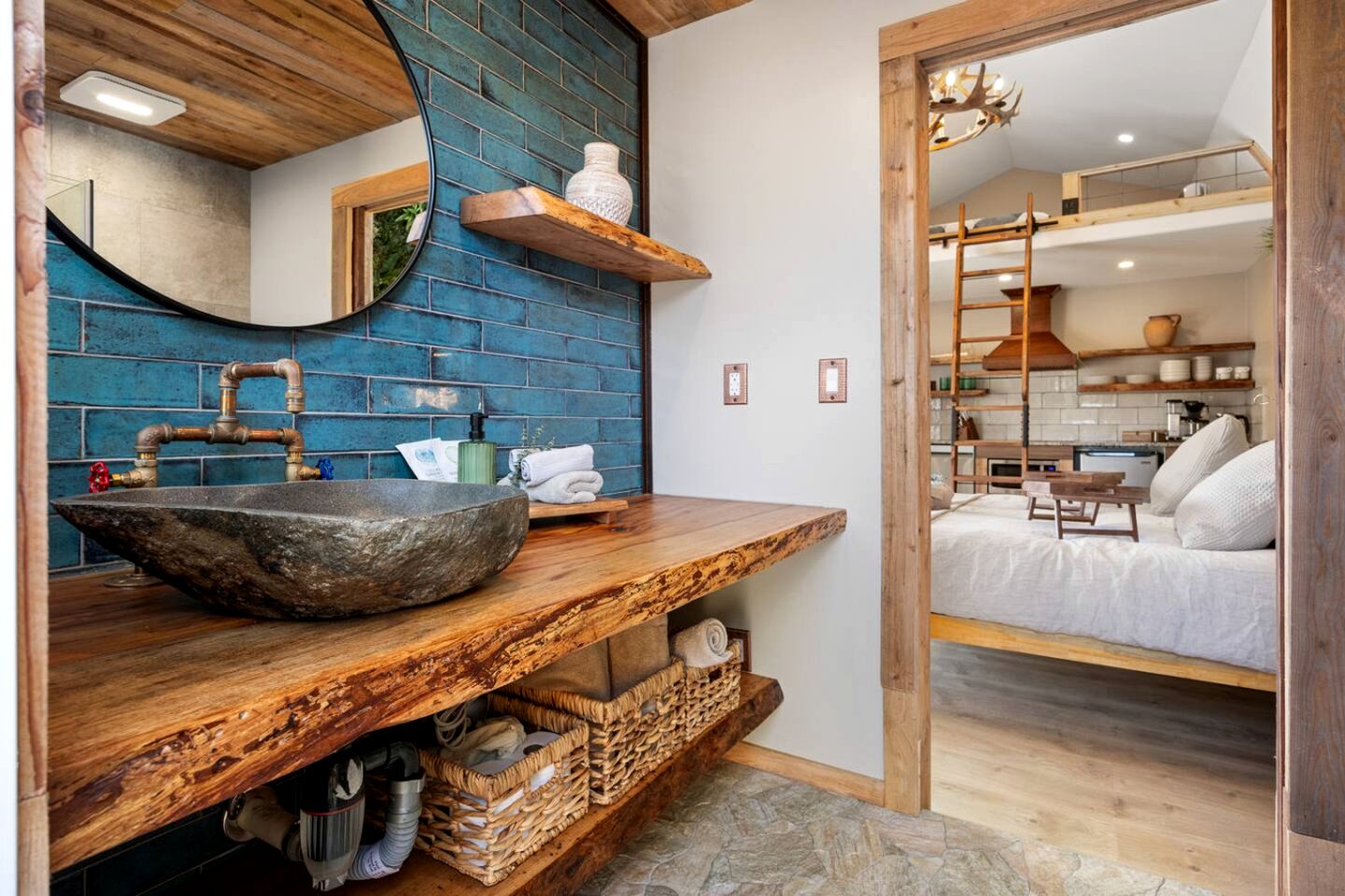 Secluded Luxury Couples Cabin with a Sauna and a Pool, Perfect for a Romantic Weekend in Texas Hill Country