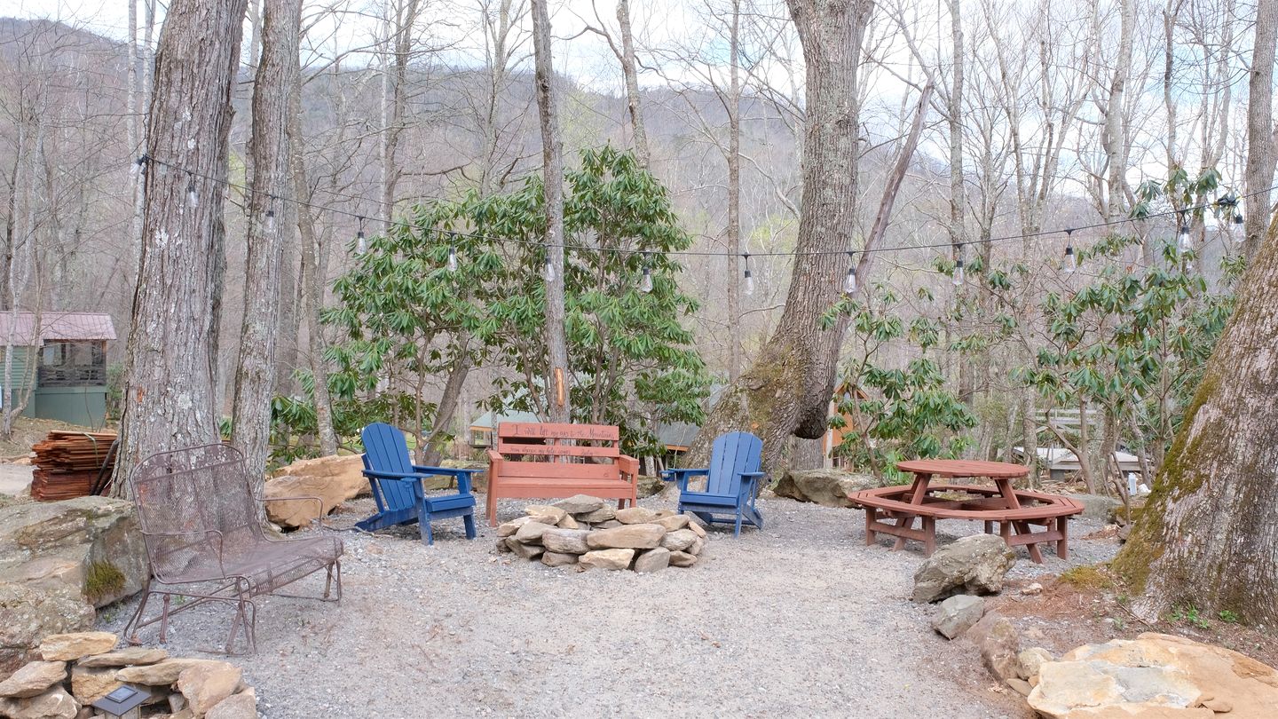 Secluded Mountain Cabin Retreat with Scenic Woodland Views near Black Mountain, NC
