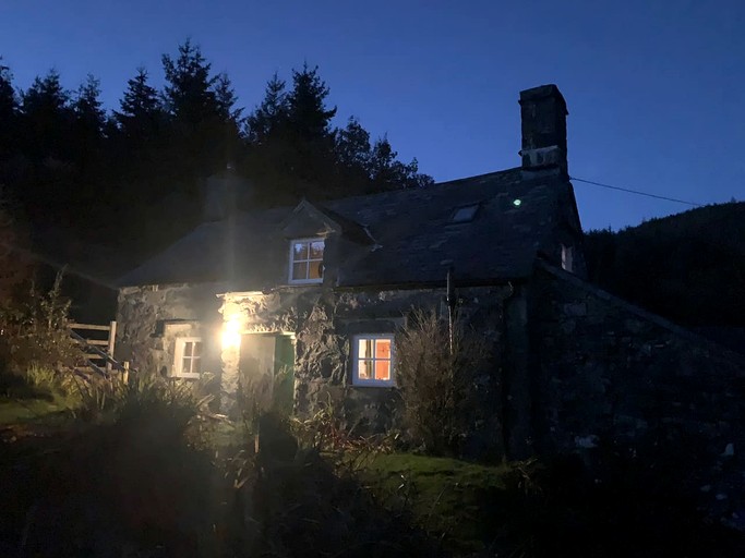 Cottages (United Kingdom, Gwynedd, Wales)