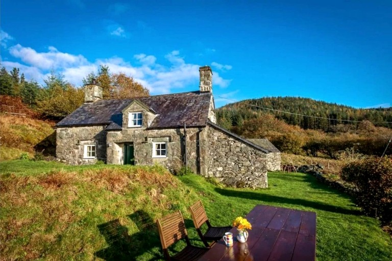 Cottages (United Kingdom, Gwynedd, Wales)