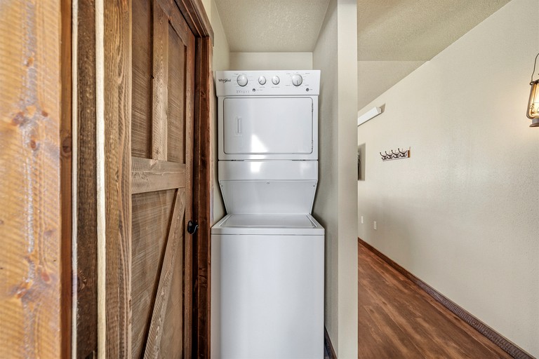 Cabins (United States of America, Island Park, Idaho)