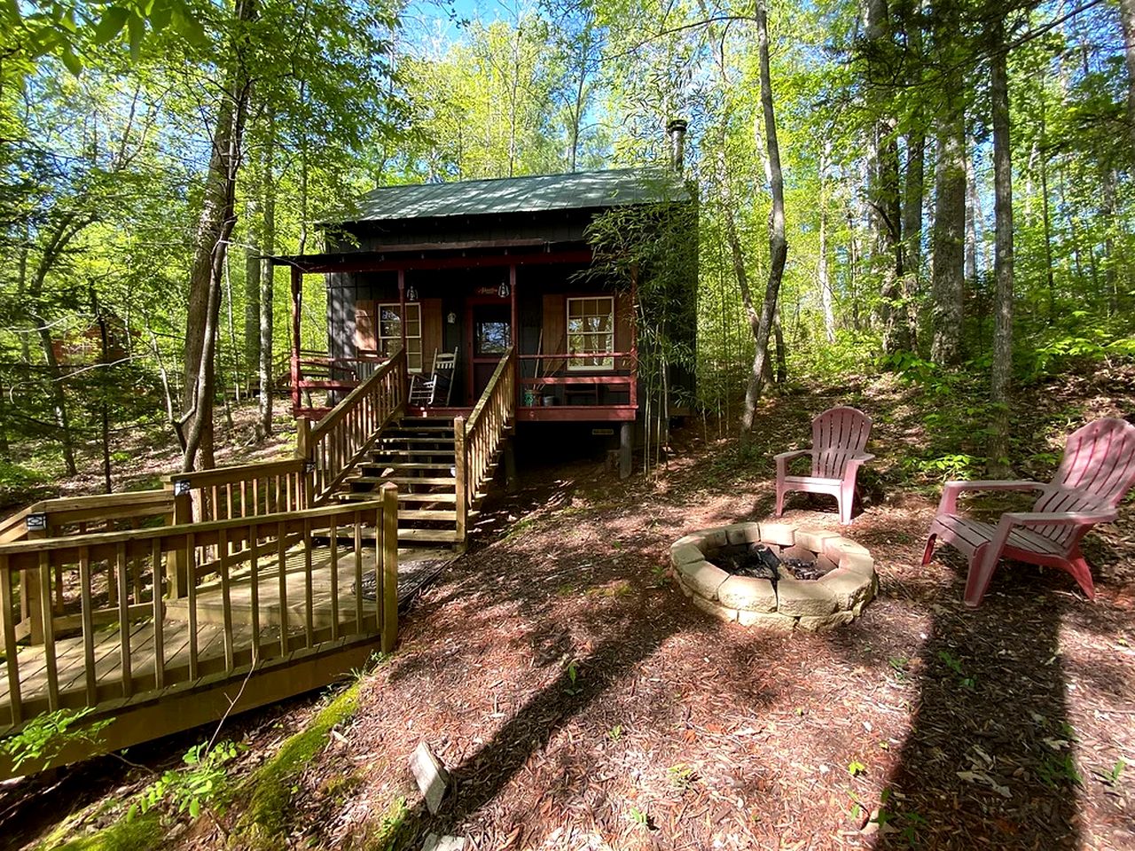 Cabins (United States of America, Blairsville, Georgia)