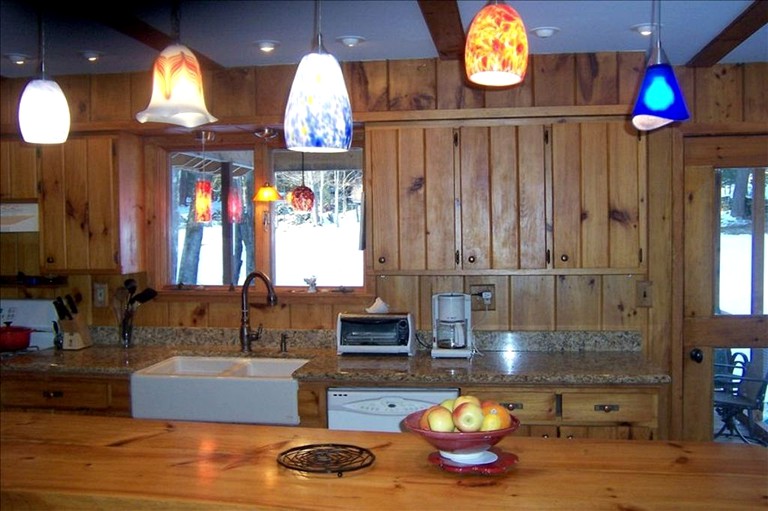 Cabins (Woodstock, New York, United States)