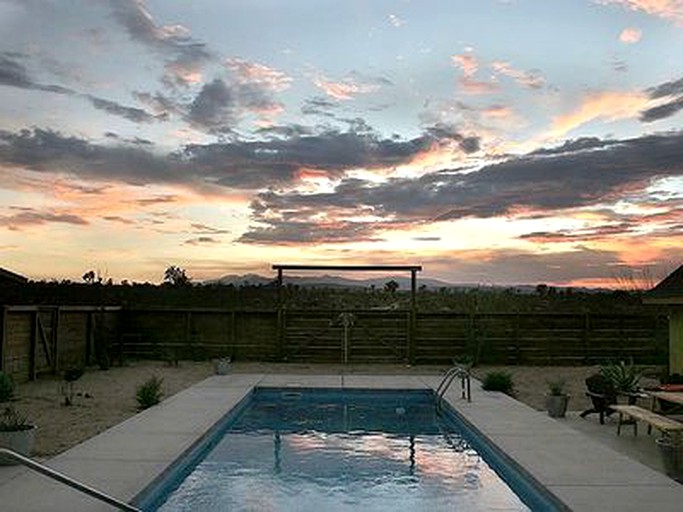 Vacation Rentals (Joshua Tree, California, United States)