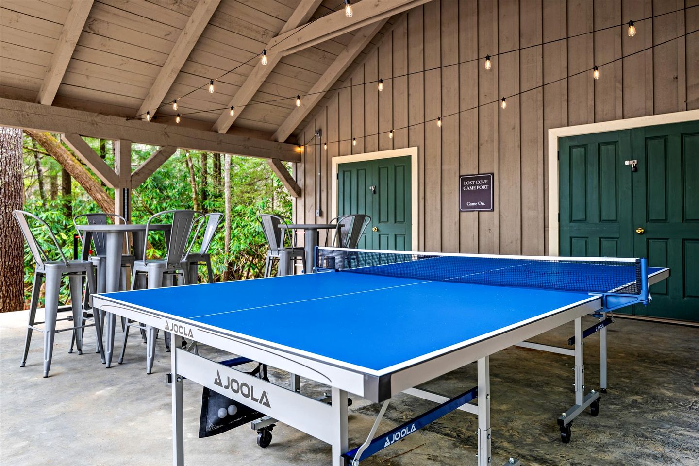 Secluded Riverfront Cabin with Hot Tub, Sauna & Private Trails near Cashiers, North Carolina
