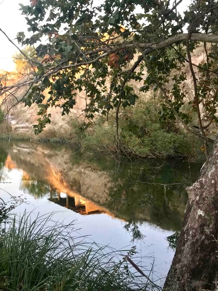 Secluded and Romantic Cabin for Two with Private Hot Tub in Fredericksburg, Texas