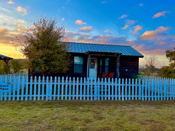 Cabins (United States of America, Fredericksburg, Texas)