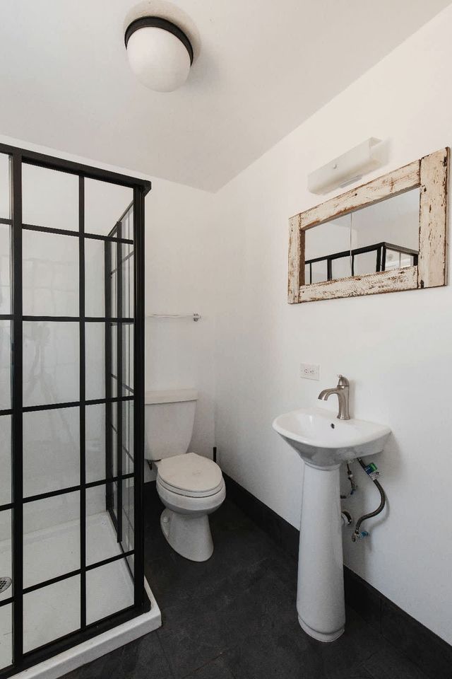 Secluded and Minimalist One Bedroom Cabin, Perfect for a Visit to Kings Canyon National Park