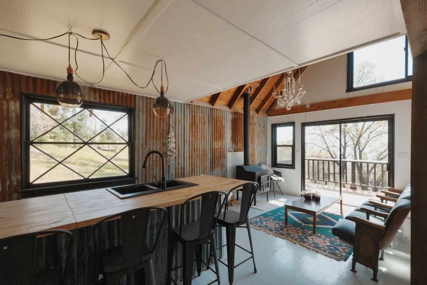 Secluded and Rustic Three Bedroom Cabin with Wood Burning Stove, Perfect for a Glamping Retreat in the Sequoias