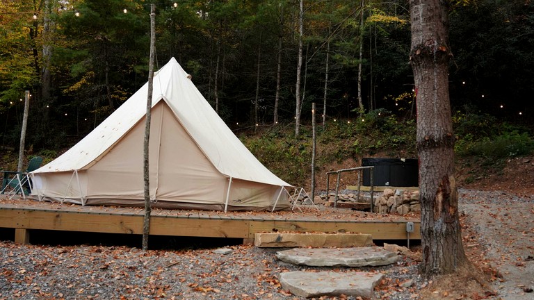 Bell Tents (United States of America, Waynesville, North Carolina)