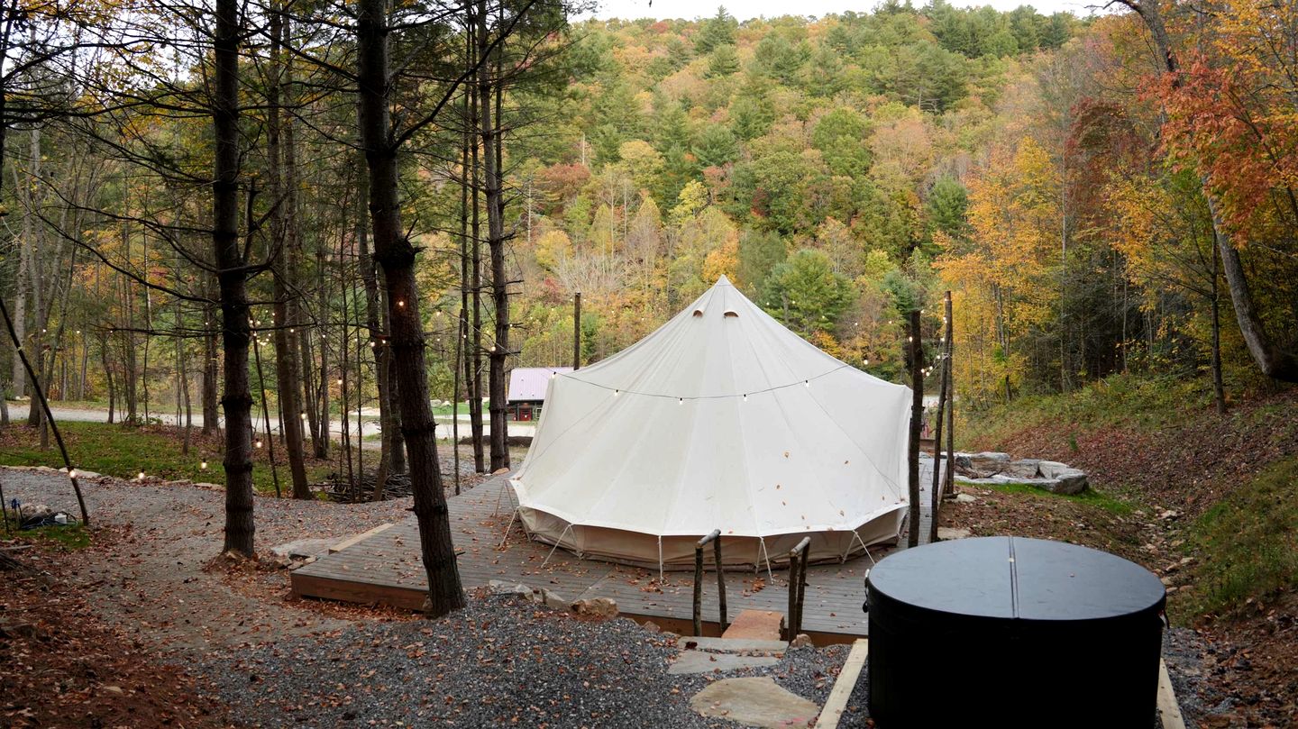 Secluded Rustic Chic Glamping Escape with Canvas Bell Tent and Tree Canopy in Waynesville, North Carolina