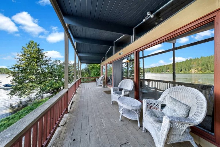 Cabins (United States of America, Coeur d'Alene, Idaho)