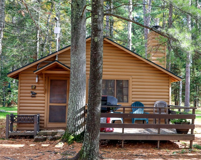 Cabins (United States of America, Babbitt, Minnesota)
