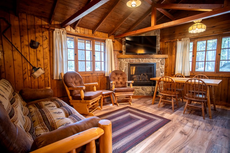 Cabins (United States of America, Babbitt, Minnesota)