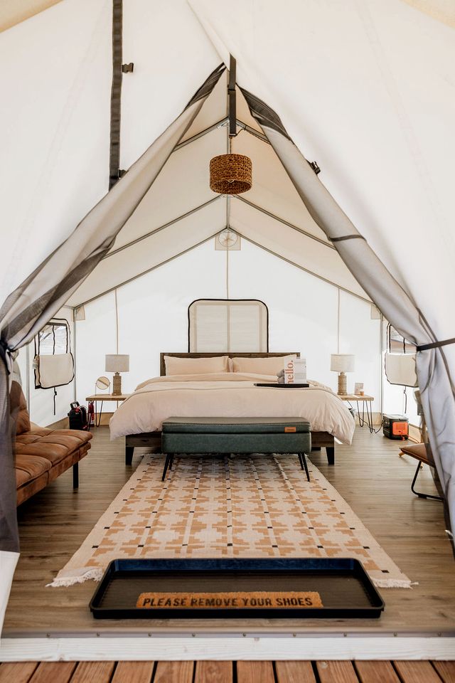 Secluded Sustainable Bell Tent Retreat with Private Decks Near Monticello, Utah