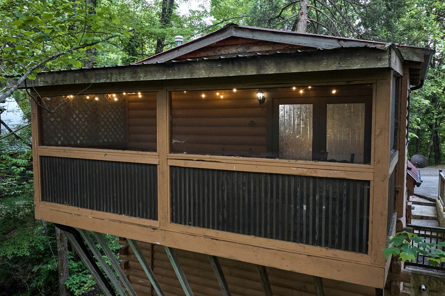 Secluded Smoky Mountain Cabin with Fireplace near Gatlinburg, Tennessee