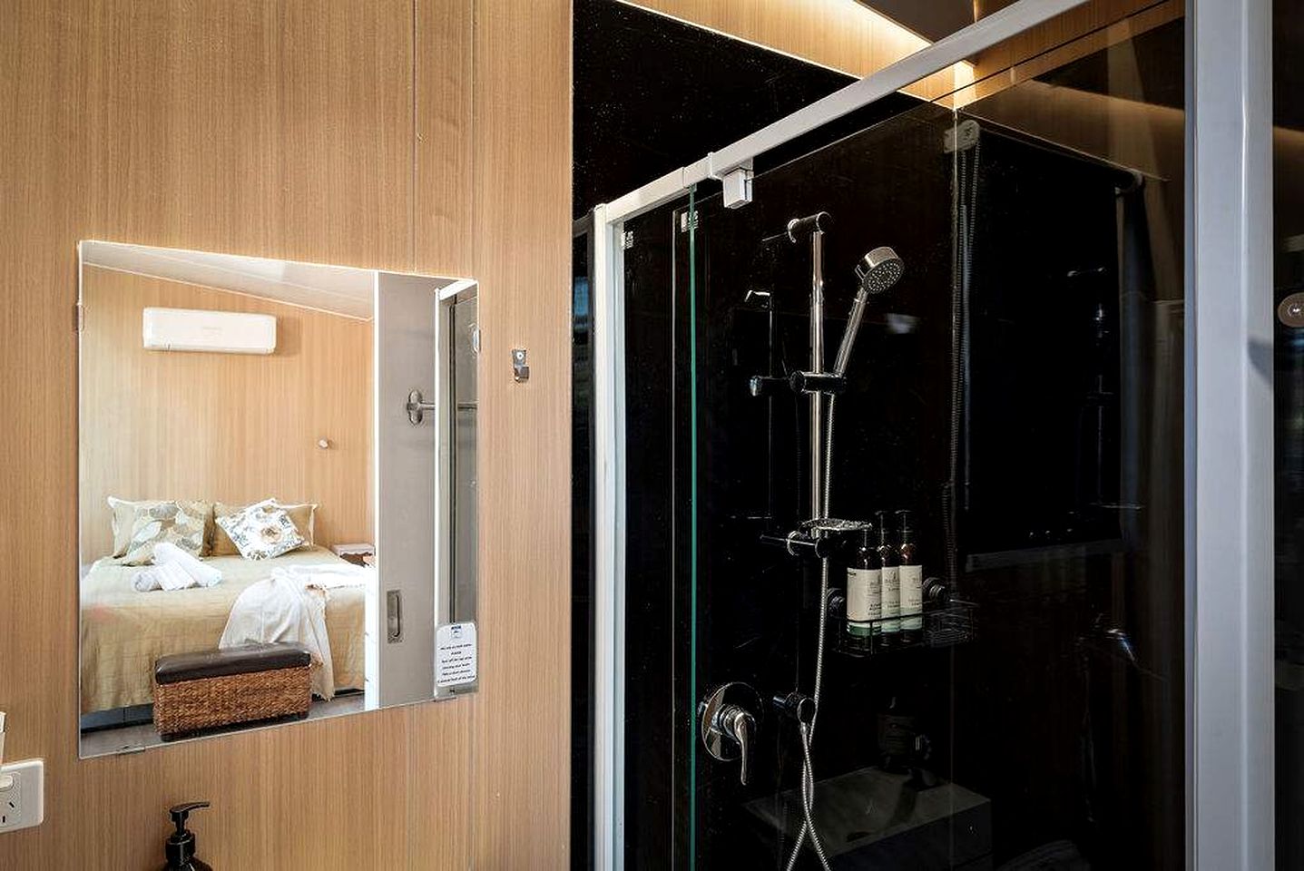 Secluded Tiny Home with Outdoor Spa & National Park Views near Churchill, Yinnar South Vic