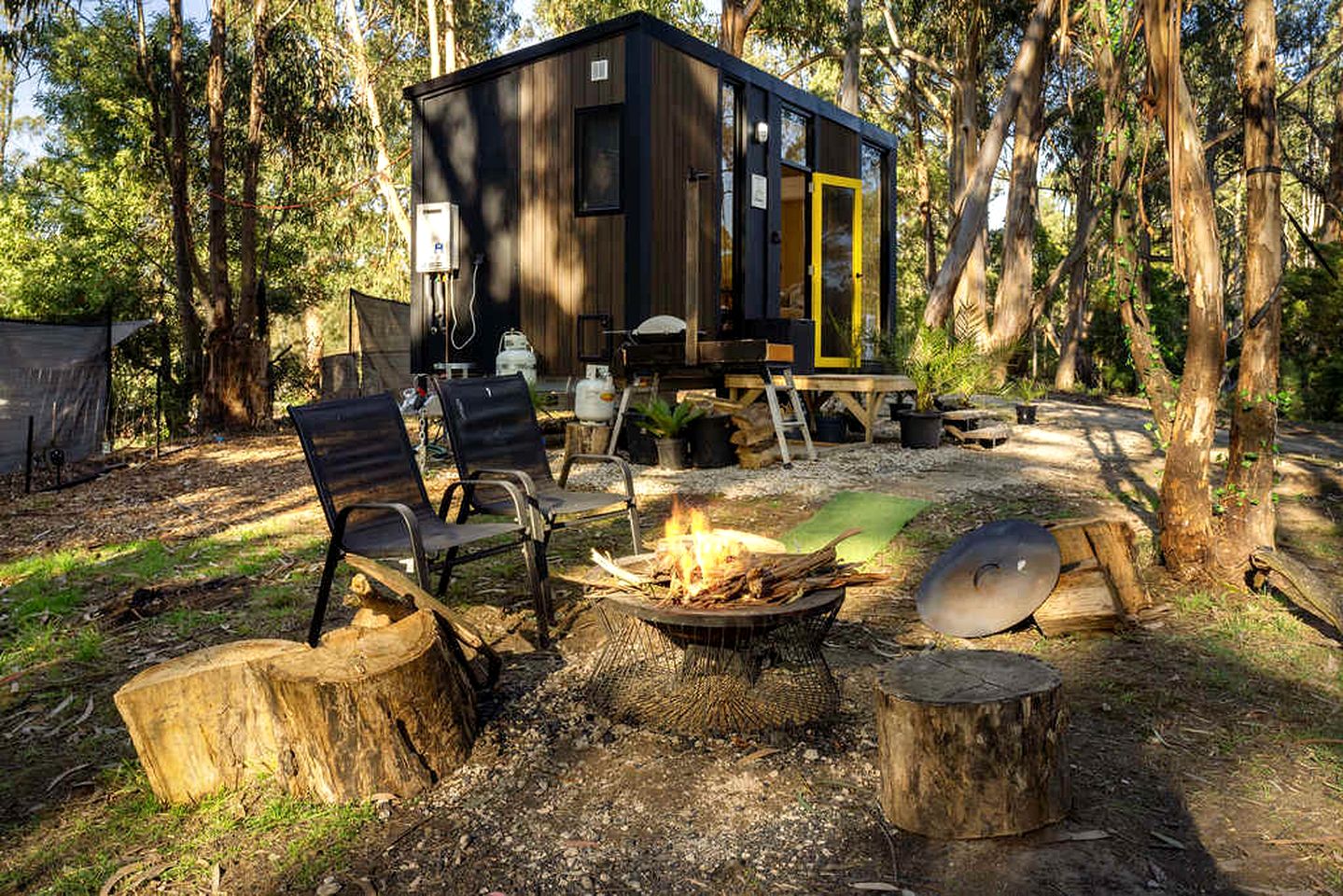 Secluded Tiny Home with Outdoor Spa & National Park Views near Churchill, Yinnar South Vic