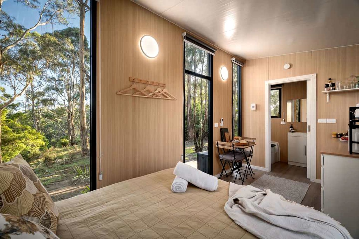 Secluded Tiny Home with Outdoor Spa & National Park Views near Churchill, Yinnar South Vic