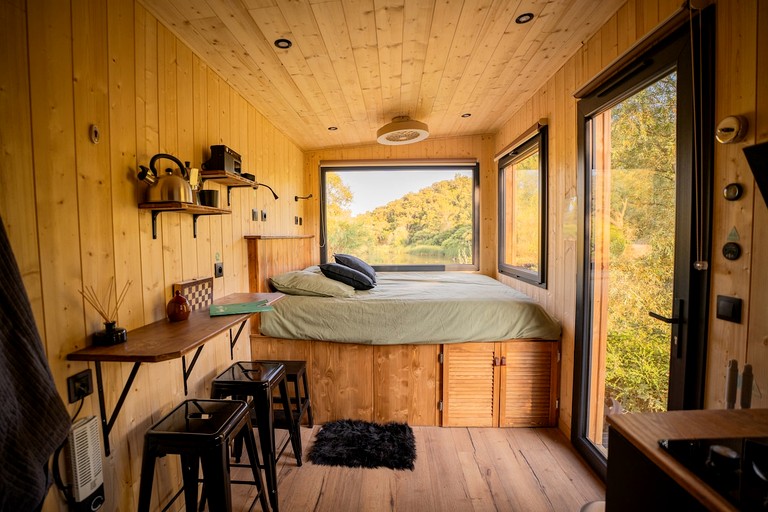 Vacation Rentals (France, --, Provence-Alpes-Côte d'Azur)