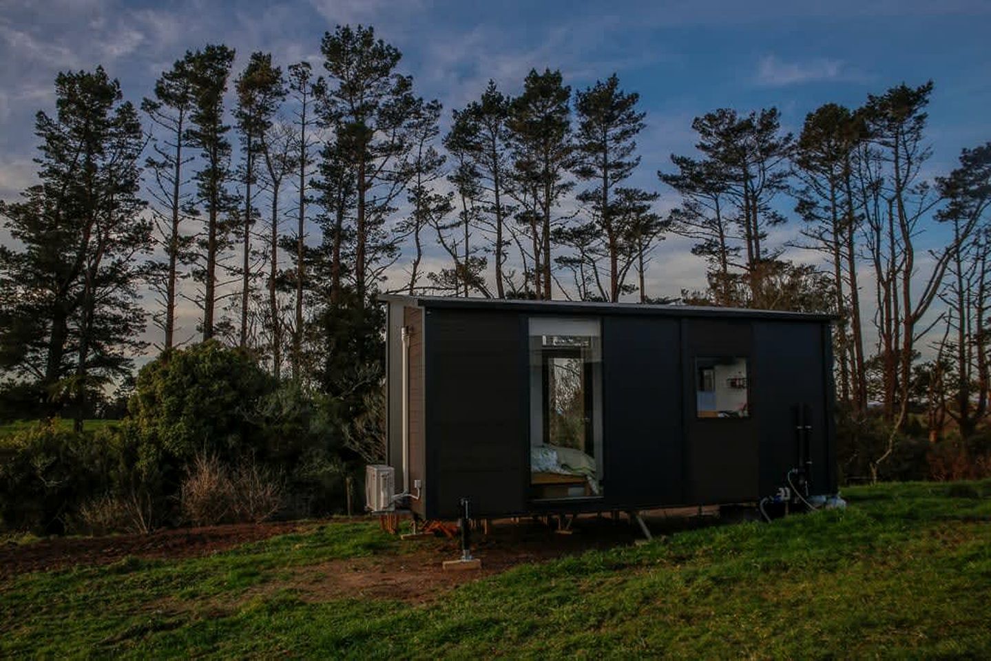Secluded Tiny House with Breathtaking Mountain Views in Stratford, North Island