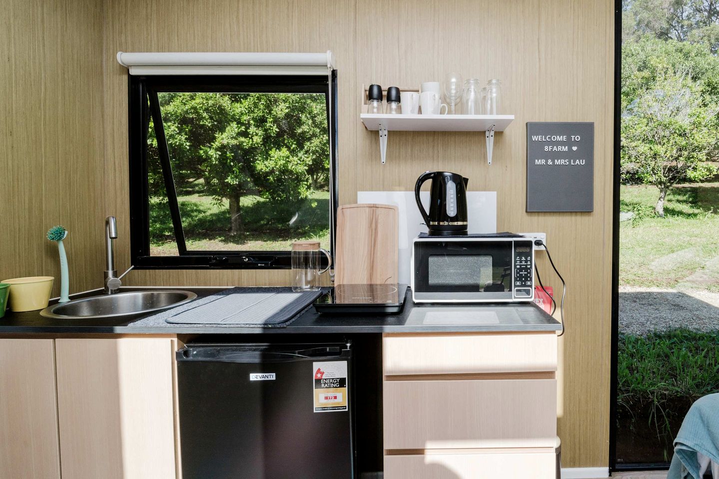 Secluded Tiny House Stay on Macadamia Plantation near Byron Bay, NSW