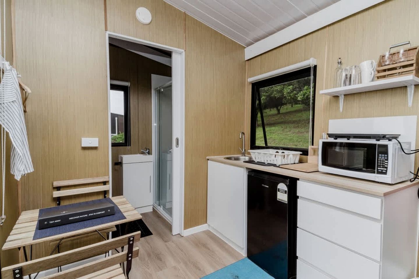 Secluded Tiny House on Macadamia Plantation Near Byron Bay, Cumbalum NSW