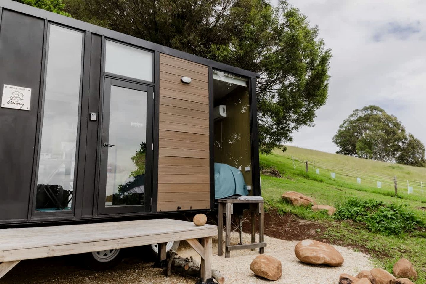 Secluded Tiny House on Macadamia Plantation Near Byron Bay, Cumbalum NSW