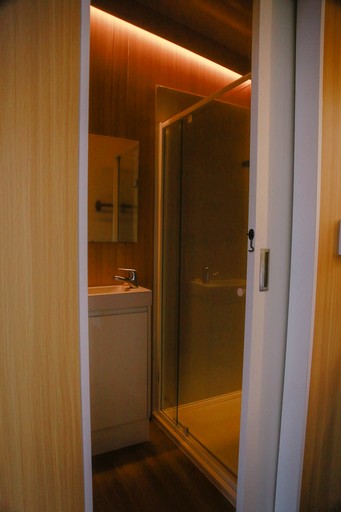 Tiny Houses (Australia, Upper Colo, New South Wales)