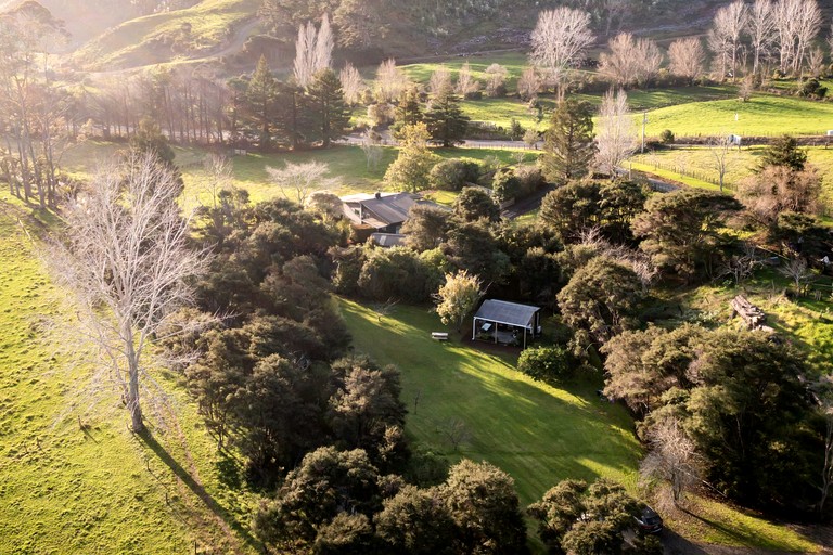 Tiny Houses (New Zealand, Otapaurau, Auckland)
