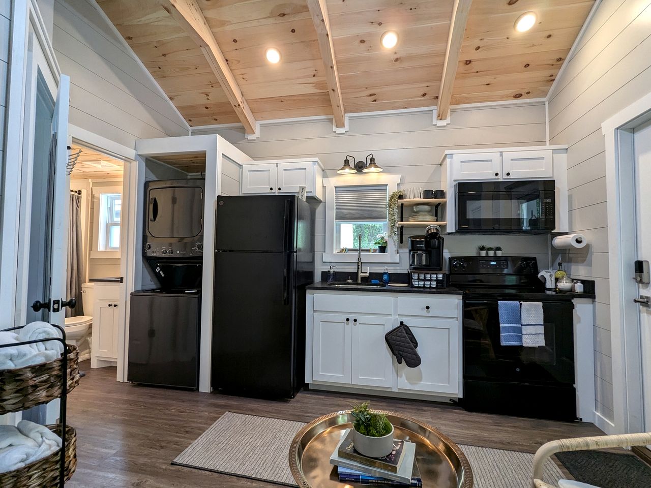 Secluded Tiny House with Picnic Space in North Carolina