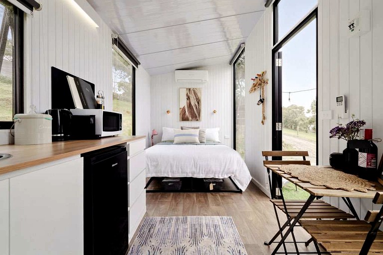 Tiny Houses (Australia, Hurstbridge, Victoria)