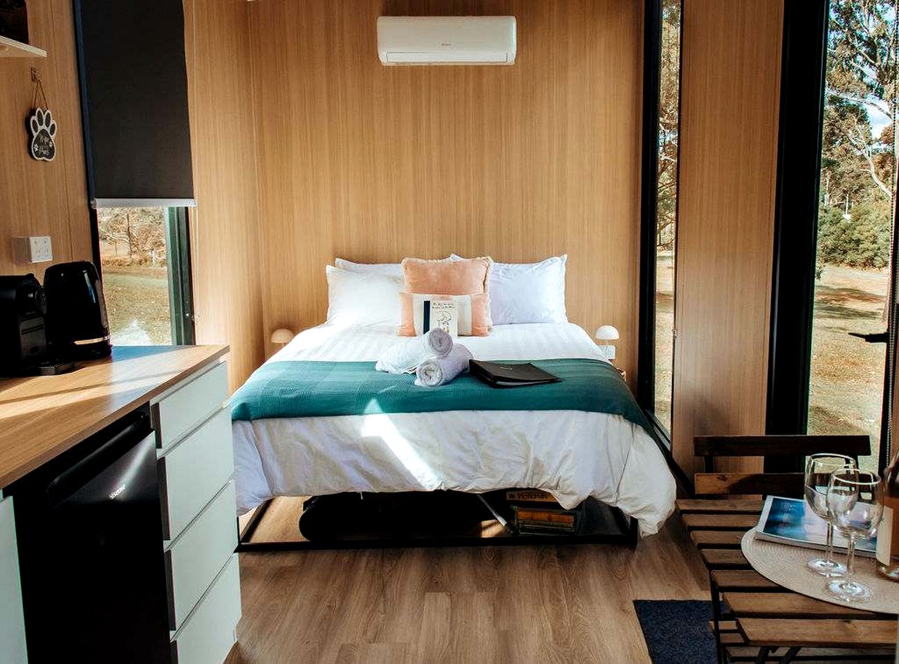 Secluded Tiny House with Wildlife Views Near Beaches, Rainbow Flat NSW