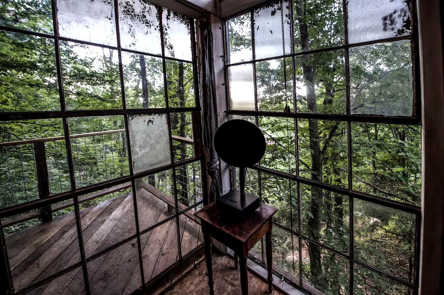 Secluded Tree House in the Forest near the Appalachian Mountains, Georgia