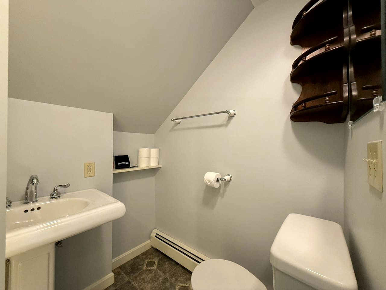 Secluded Vacation Rental Near Crystal Lake in Eaton, New Hampshire