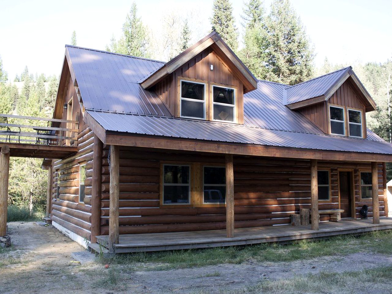 Cabin near the Kootenai River, Montana